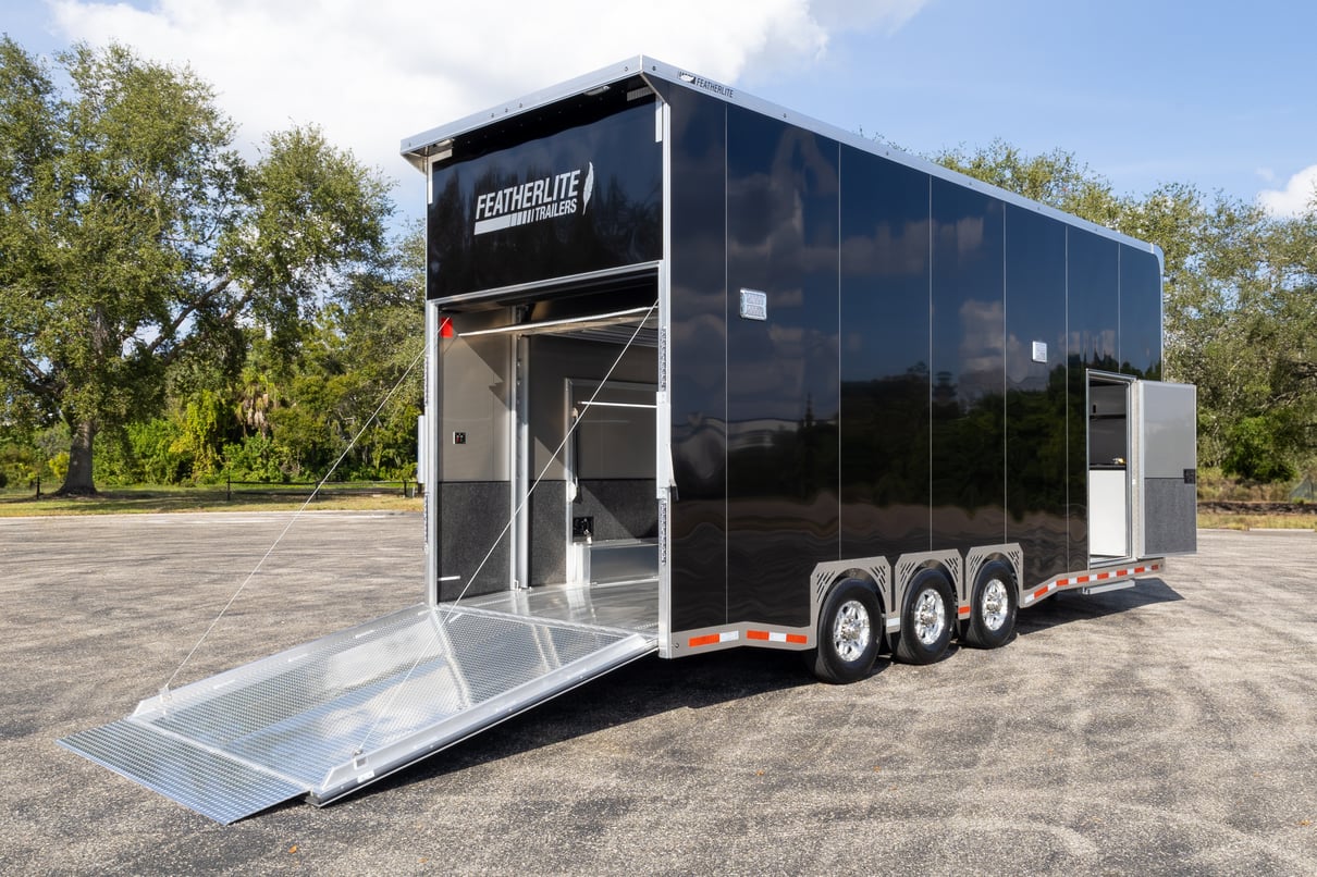 2026 Featherlite 26' Stacker Trailer 4414 gallery image-17