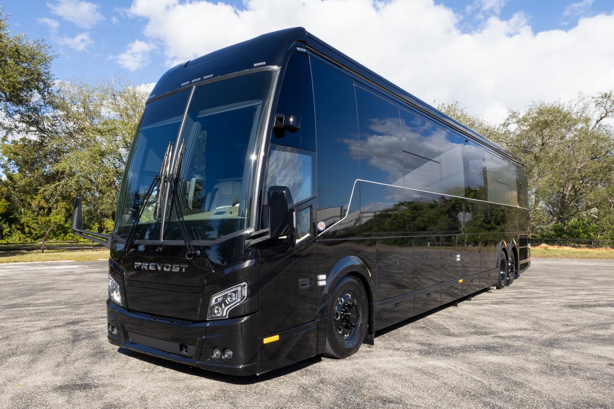 2026 Prevost Loki H3 45 LC024 gallery image-11