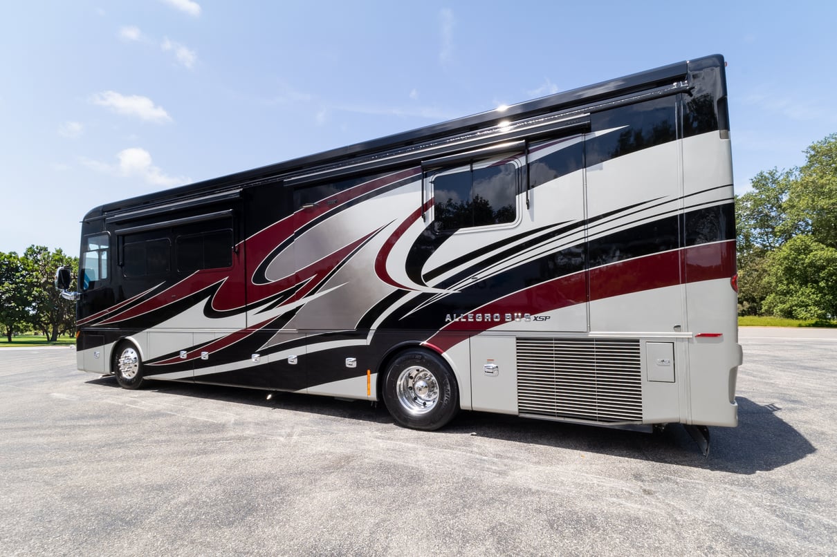 2019 Tiffin Allegro Bus 37AP gallery image-8