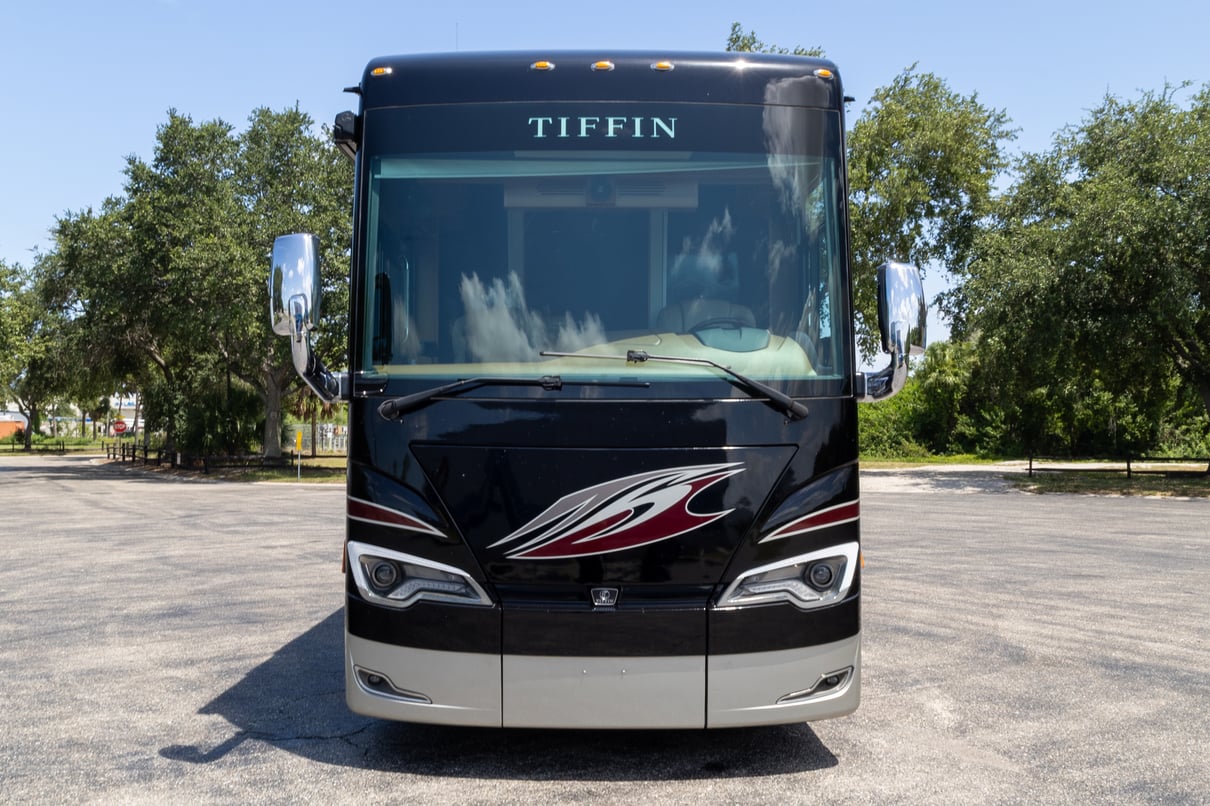 2019 Tiffin Allegro Bus 37AP gallery image-12