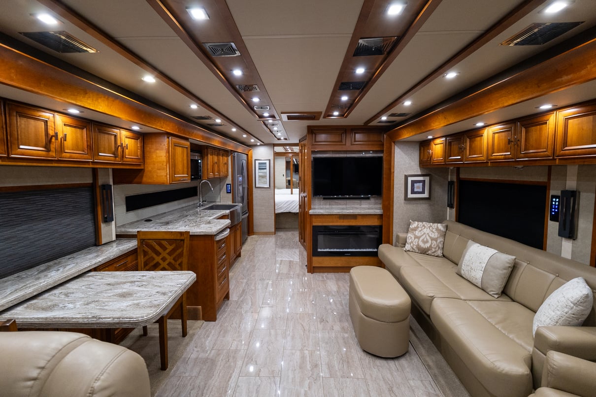 2019 Tiffin Allegro Bus 37AP gallery image-14