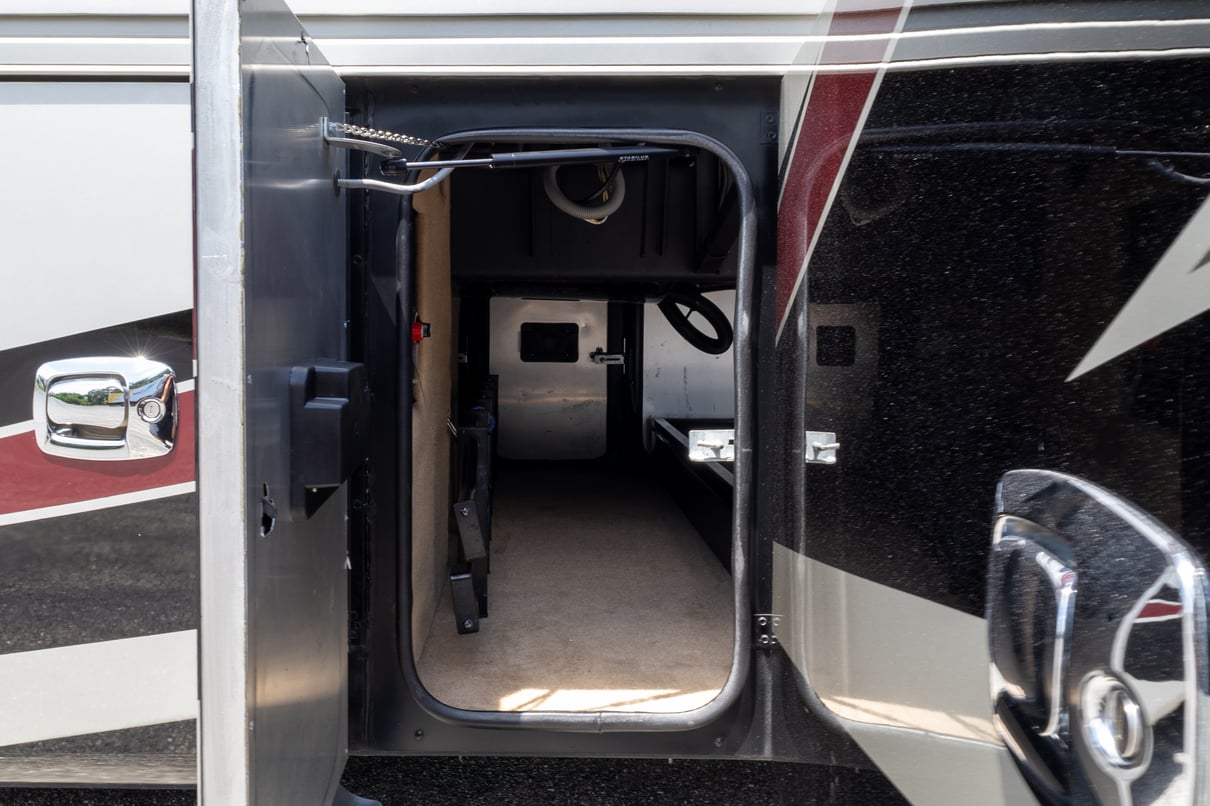 2019 Tiffin Allegro Bus 37AP gallery image-41