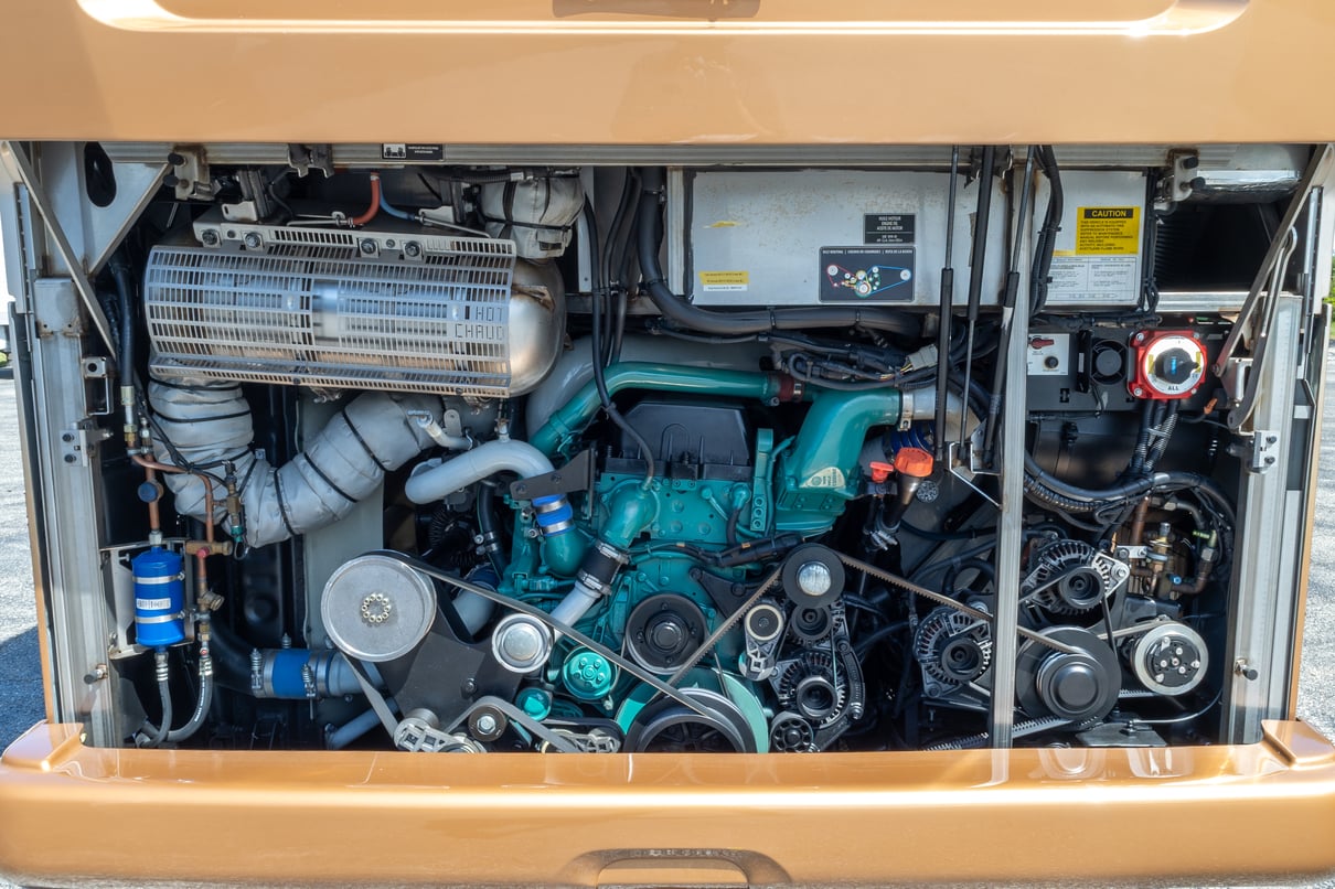 2014 Prevost Millennium H3 45 gallery image-46