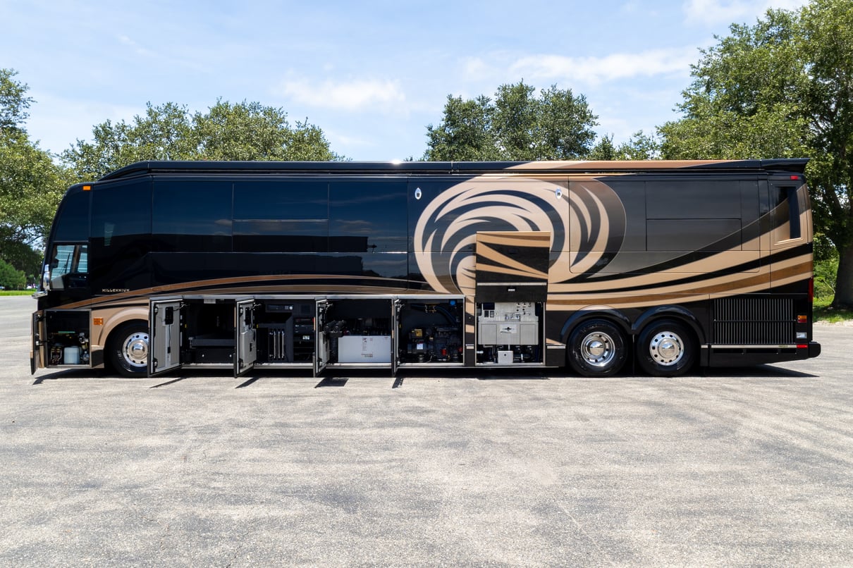 2014 Prevost Millennium H3 45 gallery image-32
