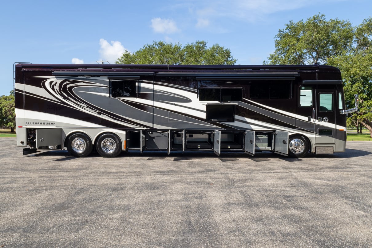 2022 Tiffin Allegro Bus 45 OPP gallery image-34