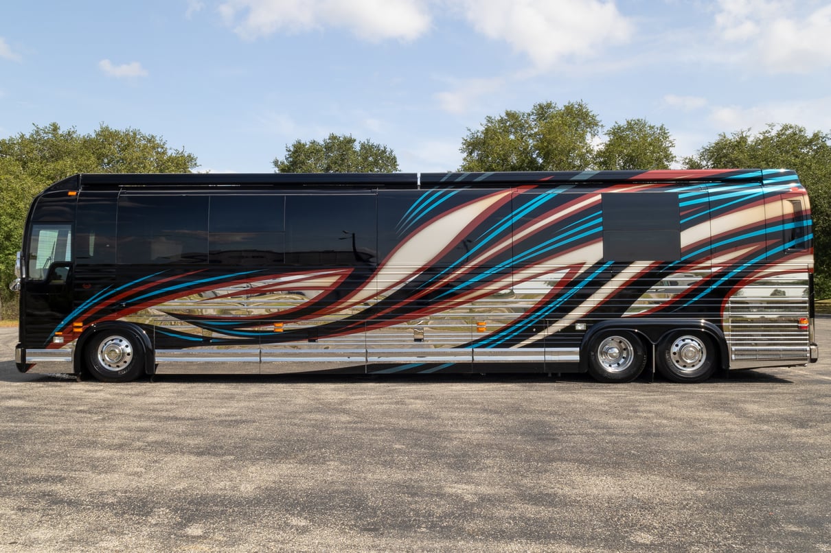 2019 Prevost Marathon X3 45 gallery image-9