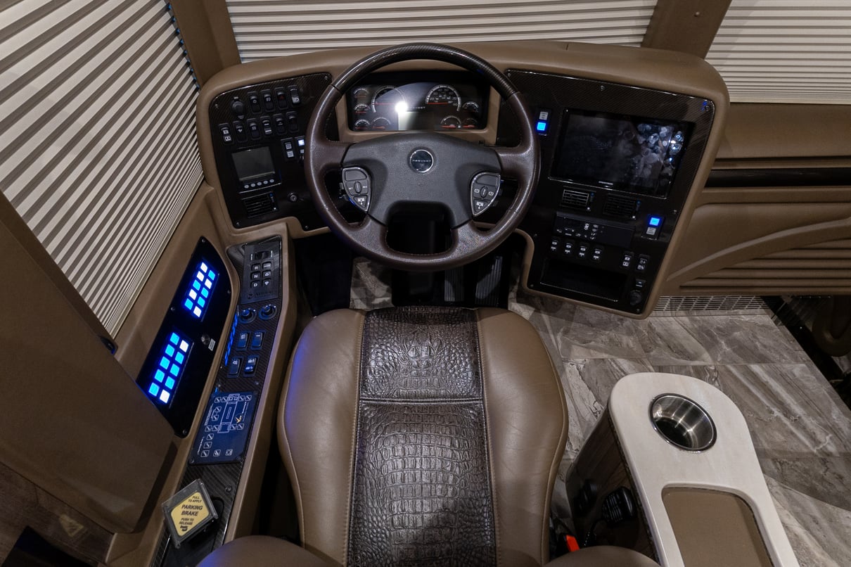 2019 Prevost Marathon X3 45 gallery image-13