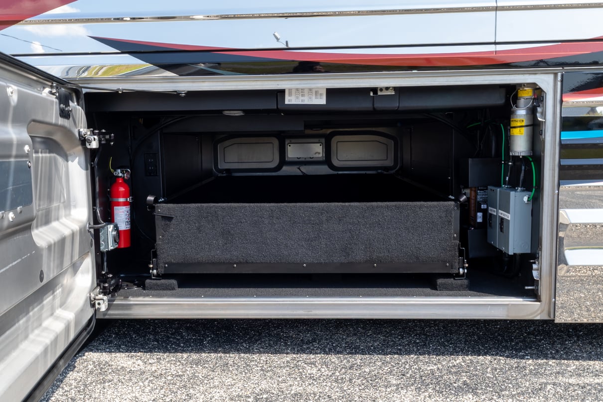 2019 Prevost Marathon X3 45 gallery image-40